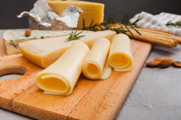 Производство сыра в России выросло на 15,4%