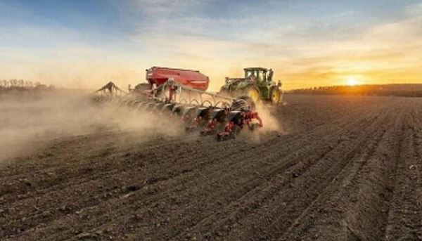 Первый миллион гектар озимых под урожай 2024 засеяли в Саратовской области