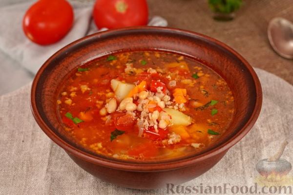 Суп с фаршем, фасолью и овощами