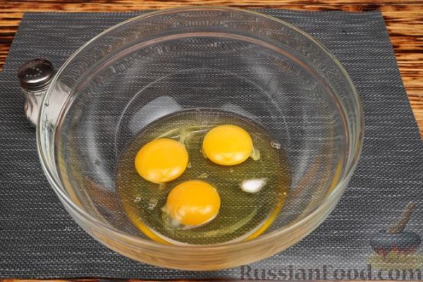 Мягкое яблочное печенье с изюмом и орехами